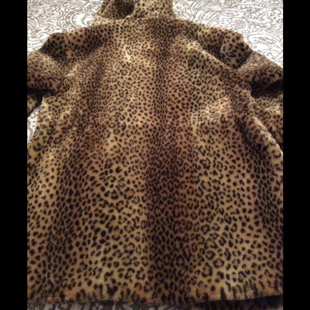 🎉HP 🎉VTG. 90s Faux Fur Coat - Picture 6 of 12